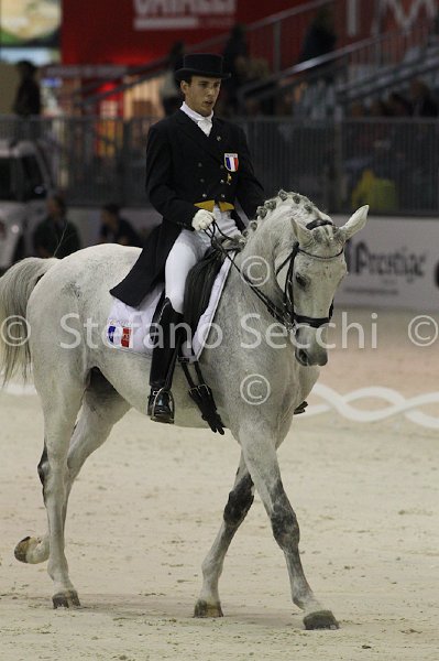 DUPERDU_PASSE PARTOUT_MILANO_2011_SS3_9590.jpg